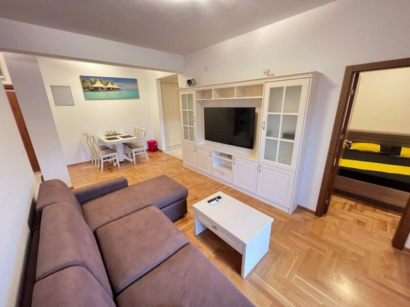 2 bedroom apartment in the center of Budva