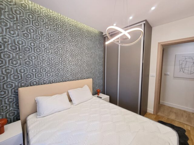 Luxuriöse 1-Zimmer-Wohnung in Budva