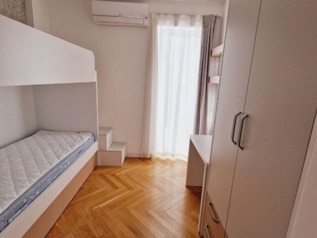 Two bedroom apartment in Dobrota