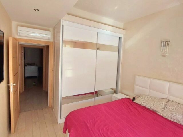 Schön eingerichtete 2-Zimmer-Wohnung in Budva