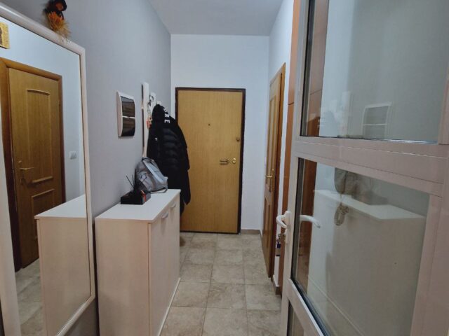 2-Zimmer-Wohnung mit Meerblick in Tivat