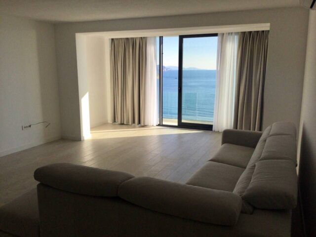 Savremeni apartmani sa pogledom na more u Budvi