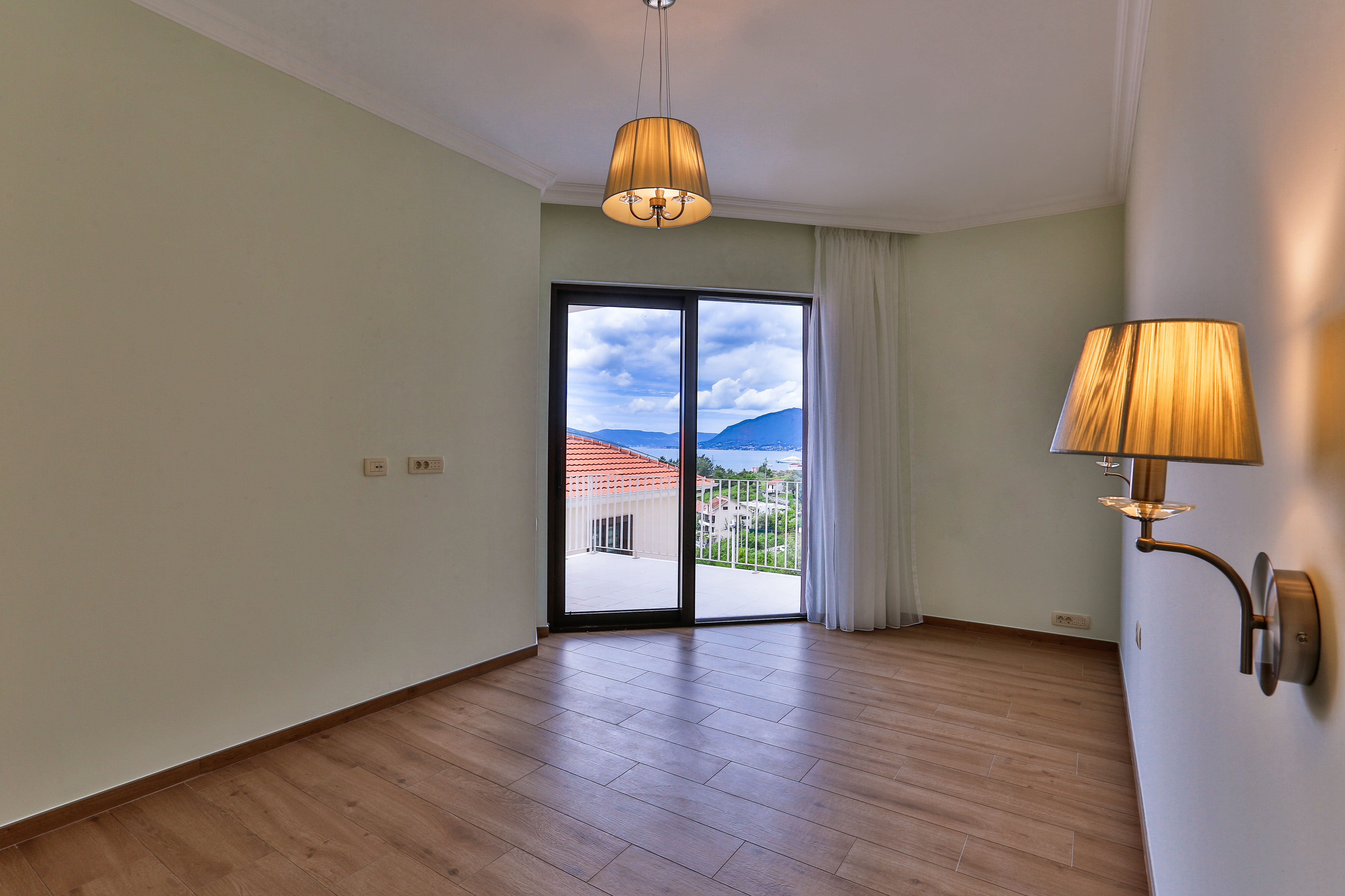Luxurious villa overlooking the sea with a private pool in Tivat