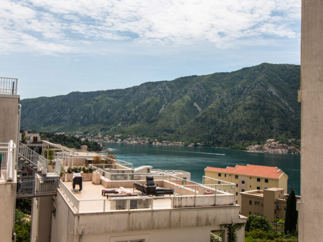 Modern apartment with a sea view in Kotor