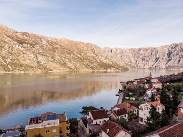 Luxuriöses Apartment mit Panoramablick auf das Meer in Kotor