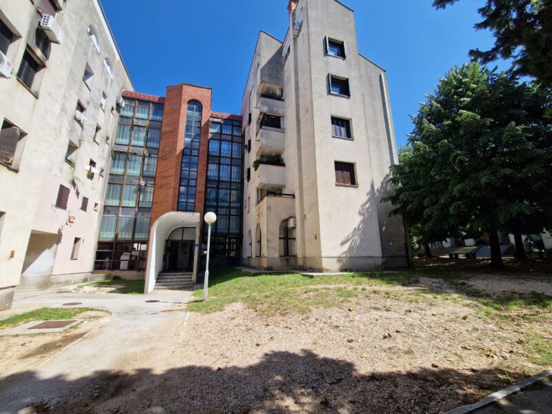 Апартаменты в Тивате рядом с Порто Монтенегро