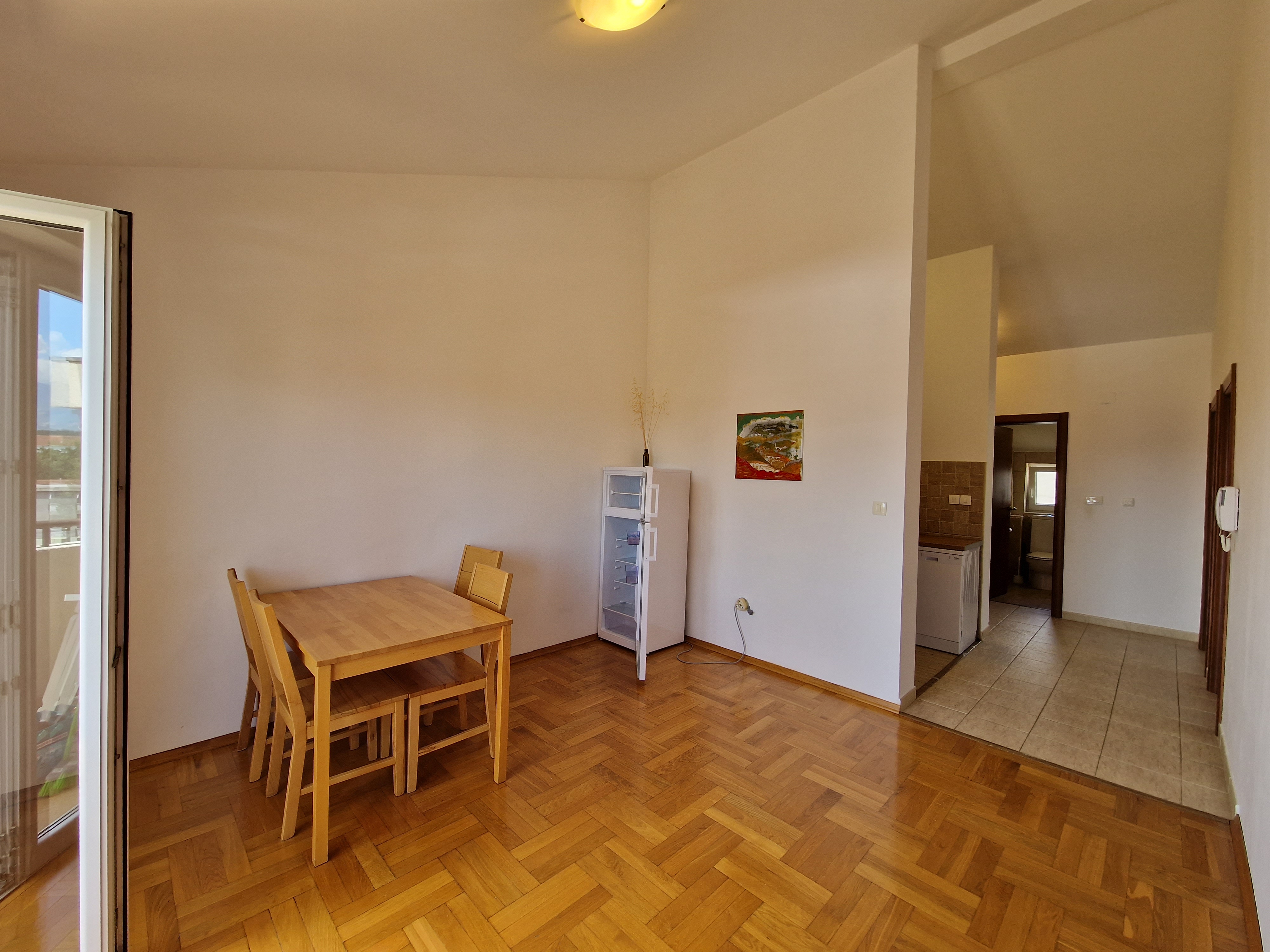 Super offer! Two-bedroom apartment with a terrace in Tivat