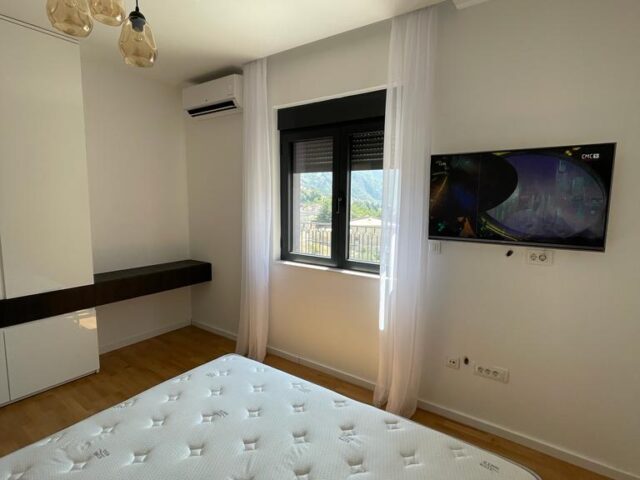 New apartment high-quality furniture with a sea view in Kotor