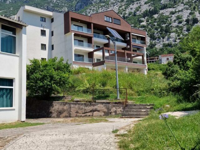 Newly built apartments in Kotor with sea view