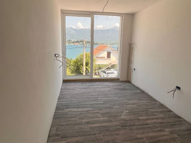 Townhouses with sea view in Tivat