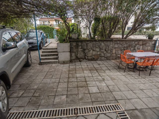 Haus in Tivat, nur wenige Gehminuten von Porto Montenegro entfernt