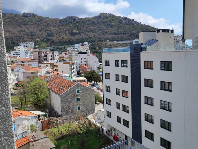 Moderne Wohnung in einem neuen Wohnkomplex an der Meeresküste Montenegros
