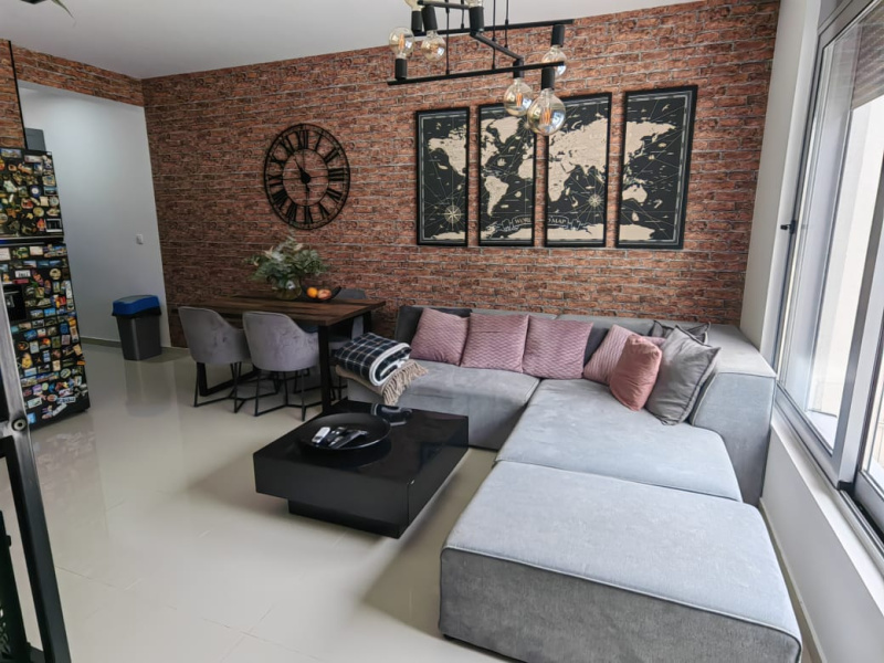 Modernes Apartment mit einem Schlafzimmer und Meerblick in Kotor