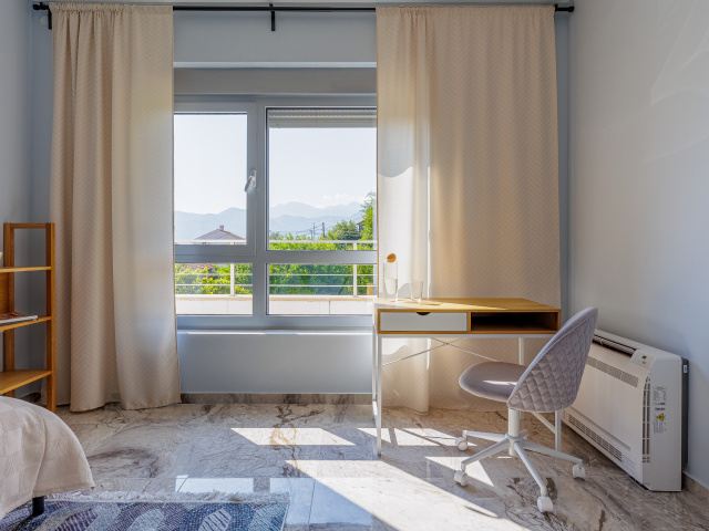 Designer apartment with sea views in a complex with a swimming pool in Tivat
