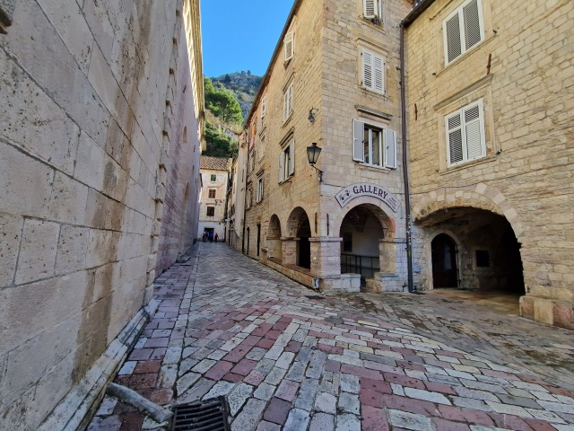 Geräumiges Apartment im Herzen der Altstadt von Kotor