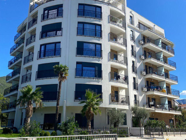 Apartment in a modern residential complex in Tivat close to Porto Montenegro