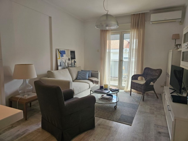 Nicely furnished one-bedroom apartment in the very center of Tivat