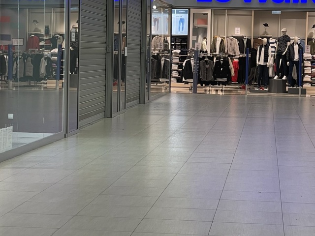 For sale commercial space in a large shopping center HDL Lakovici in Kotor