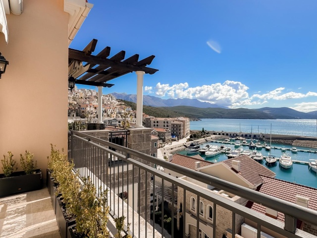 Exclusive luxurious seafront apartment in Marina Lustica Bay with breathtaking view to Adriatic sea