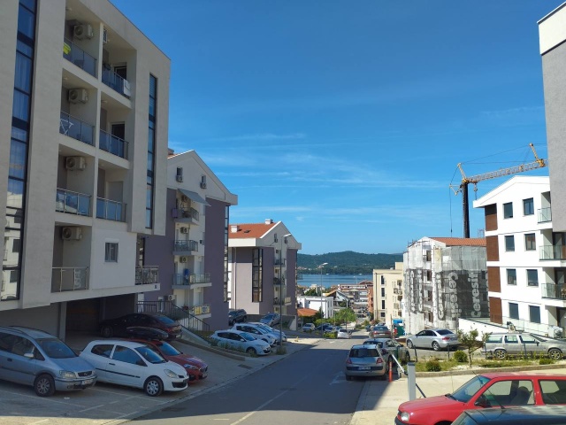 One bedroom apartment in a new building in Tivat