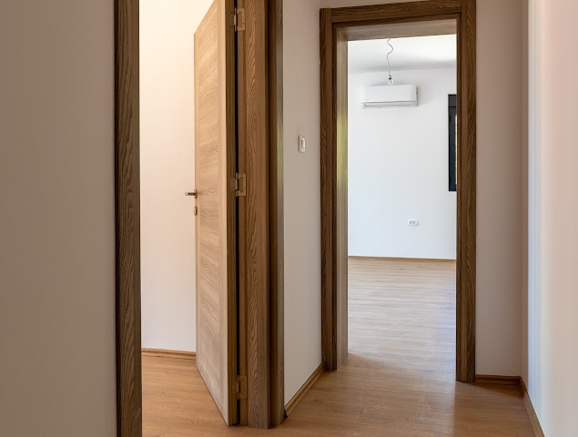 Modernes Haus zum Verkauf mit Meerblick in der Nähe der Altstadt von Kotor