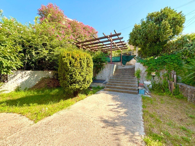 Großes, gemütliches Haus mit Meerblick in Herceg Novi, Montenegro