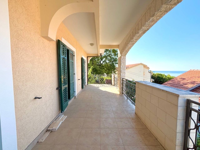 Großes, gemütliches Haus mit Meerblick in Herceg Novi, Montenegro