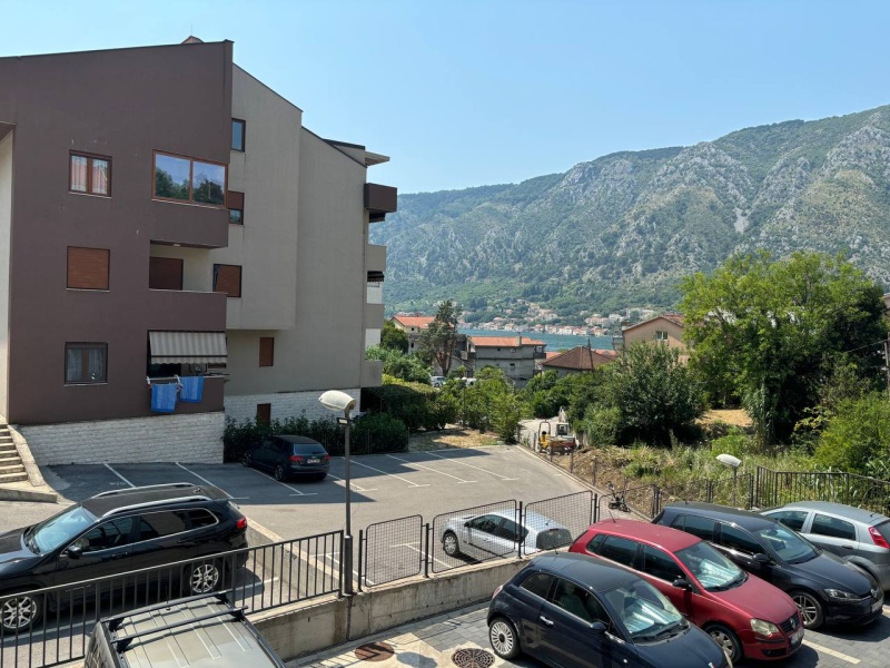 Sale from the developer. Three bedroom apartment in Kotor