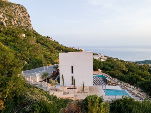 Unique villas with panoramic sea views in Montenegro