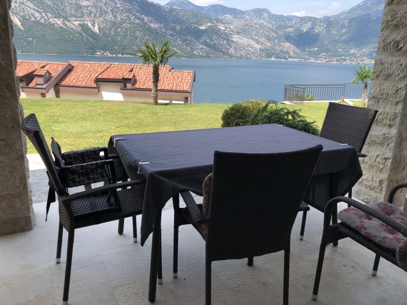 Apartment with sea views in the Bay of Kotor