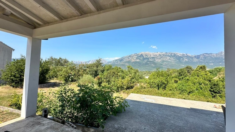 For sale house in Montenegro