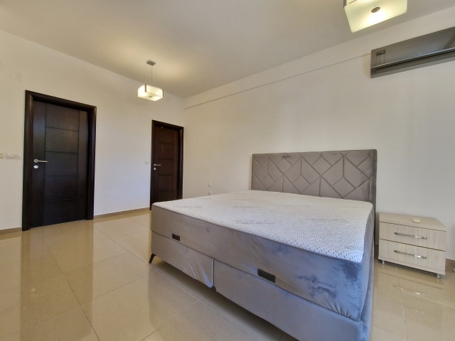 Large two-bedroom apartment in a complex with a swimming pool