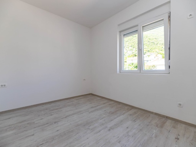 Brandneues Apartment mit zwei Schlafzimmern und Meerblick in Herceg Novi