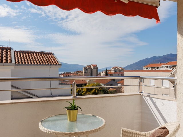 Gemütliche Wohnung in Tivat, in der Nähe von Porto Montenegro