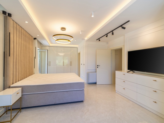 Brand new house with a swimming pool in Kotor