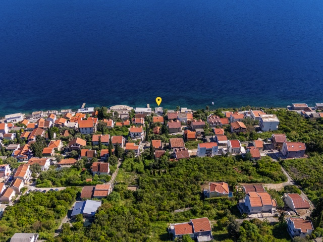 Vila na samoj obali mora