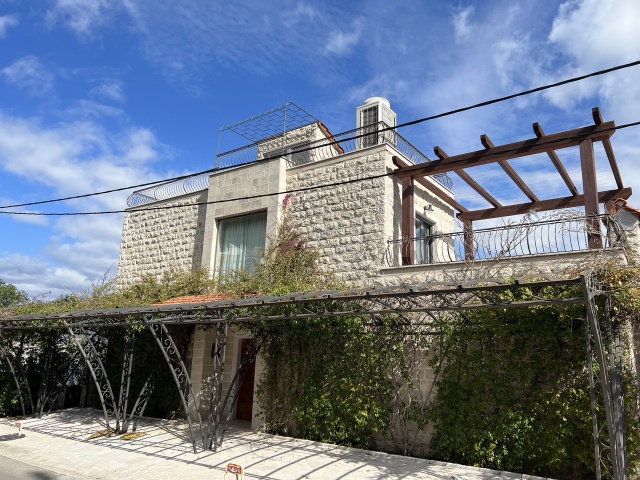 Luksuzna vila na obali mora