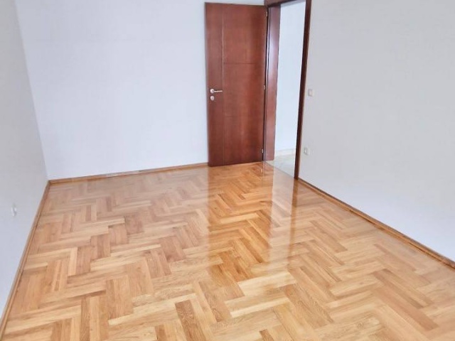 Wohnung in einem Komplex mit Swimmingpool in der Nähe des Meeres
