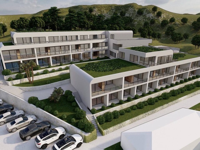 Moderne Wohnanlage mit Pool in Tivat