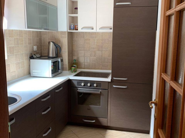 HEISSES ANGEBOT! Wohnung mit Meerblick in Kotor, Risan
