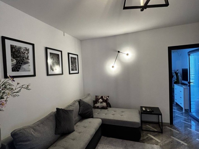Moderne, gemütliche Wohnung mit Meerblick in Budva
