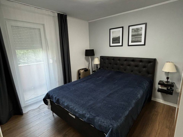 Moderne, gemütliche Wohnung mit Meerblick in Budva