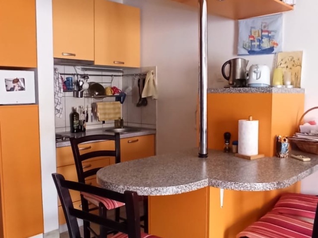 Studio apartment close to the Old town of Kotor