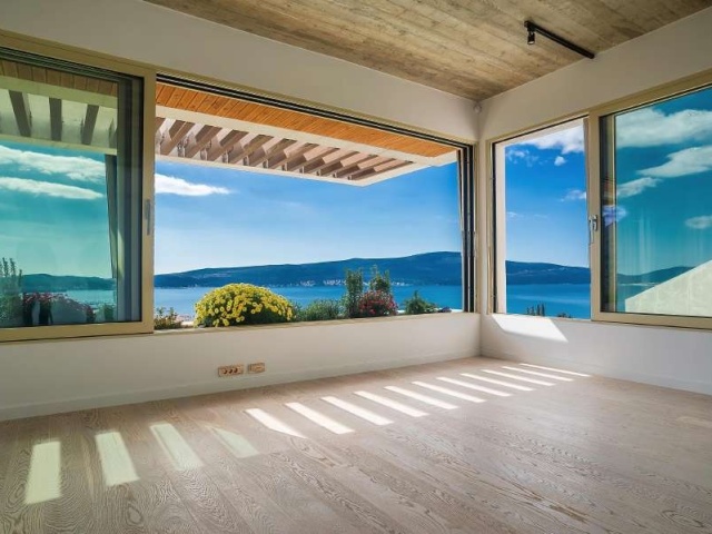 A private luxury residence with panoramic sea views in Tivat