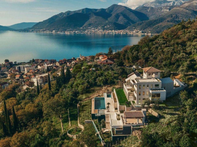 A private luxury residence with panoramic sea views in Tivat