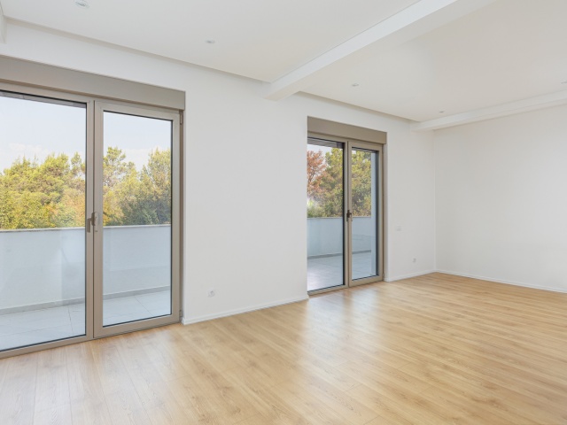 Geräumige Wohnung mit zwei Schlafzimmern in Tivat
