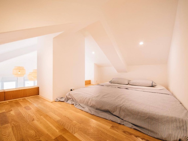 Penthouse with sea view in the very center of Tivat