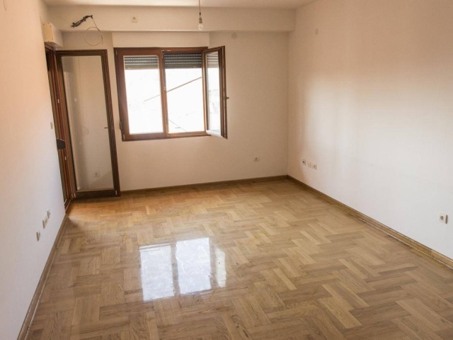 BEZ POREZA! Trosoban stan u Budvi, preko puta  Mega Moll