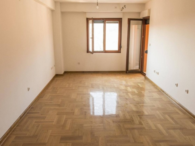 BEZ POREZA! Trosoban stan u Budvi, preko puta  Mega Moll