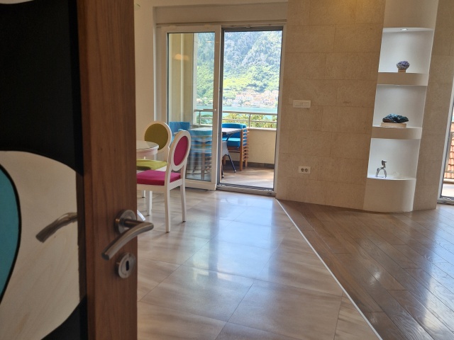 Spacious two-bedroom apartment near the Old Town of Kotor.